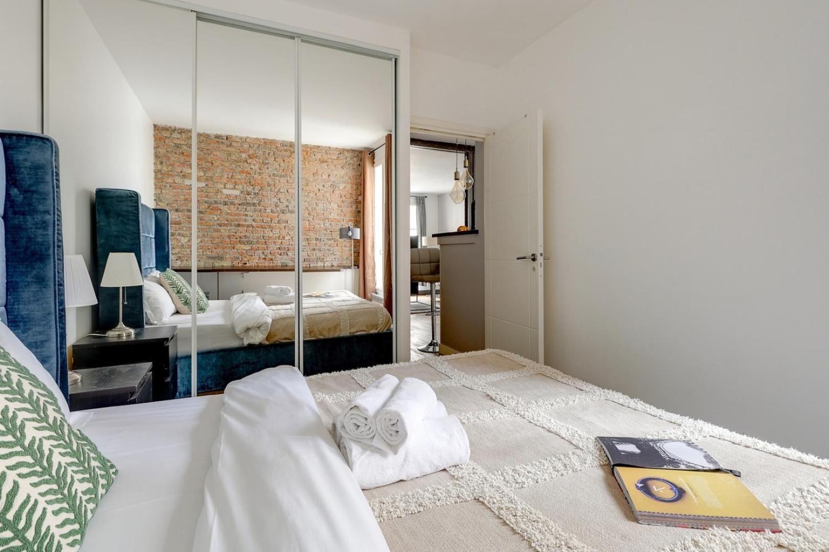 Bnbnook - Lovely 2br - Eiffel Tower & Other Sights