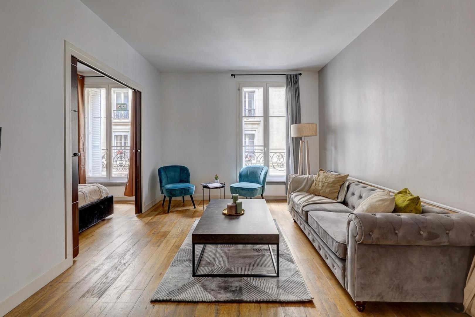 Bnbnook - Lovely 2br - Eiffel Tower & Other Sights Appartement *