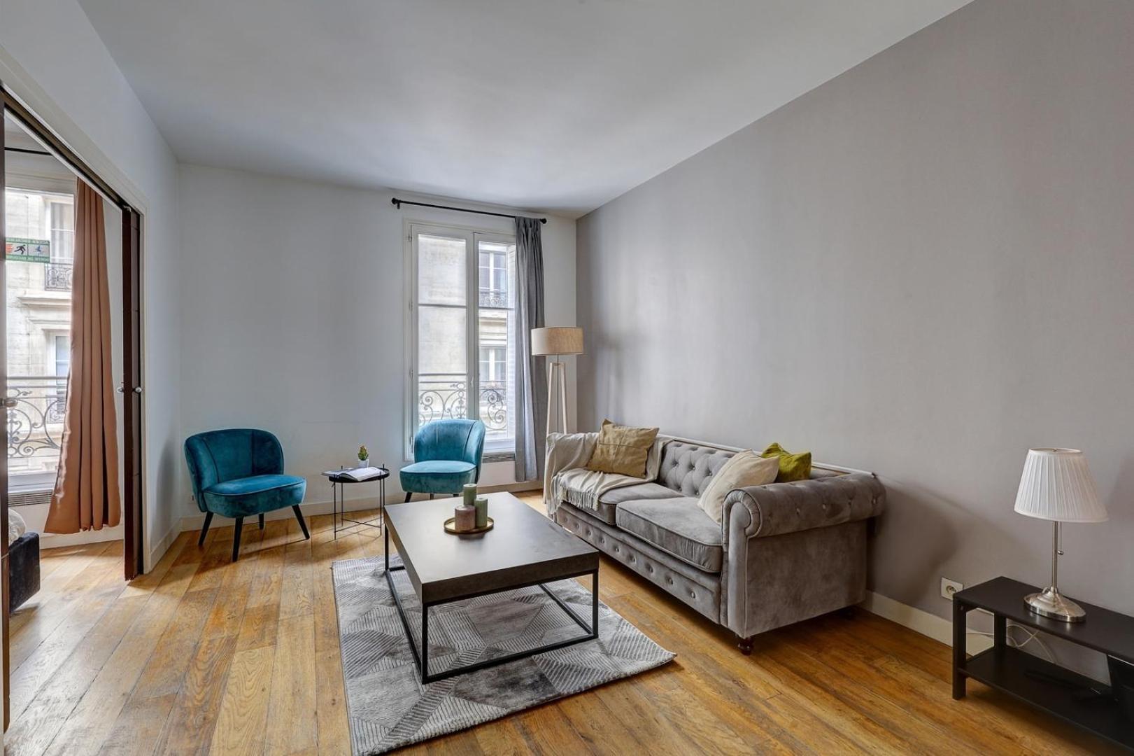Bnbnook - Lovely 2br - Eiffel Tower & Other Sights * Parijs